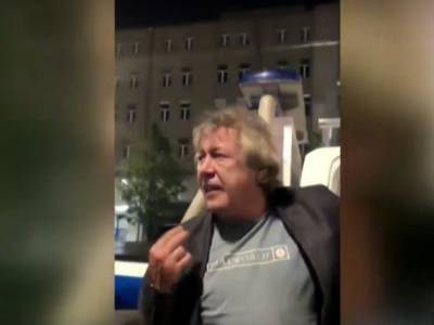 Адвокат Ефремова рассказал, почему актер сел за руль в пьяном состоянии