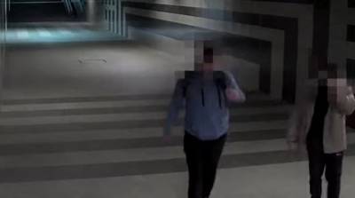 Минчанин на спор украл камеры наблюдения в подземном переходе