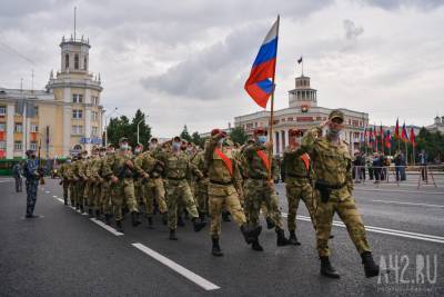 Стало известно время торжественного марша военной техники в Кемерове