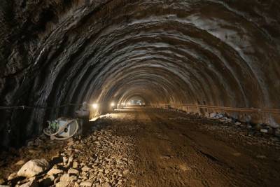 На Рикотском перевале прорыли два новых тоннеля для трассы Восток-Запад