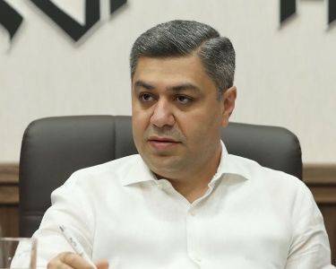 Экс-директор СНБ Армении: Пашинян идет на узурпацию власти и свержение конституционного строя