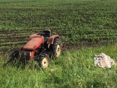 Житель Башкирии умер за рулем трактора