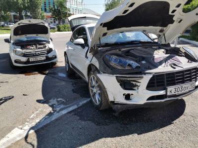 Это просто ужас: в Мордовии пьяные водители, в том числе дама на «Порше», устроили три аварии