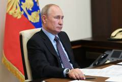 Песков объяснил слова Путина о рыскании глазами в поисках преемников