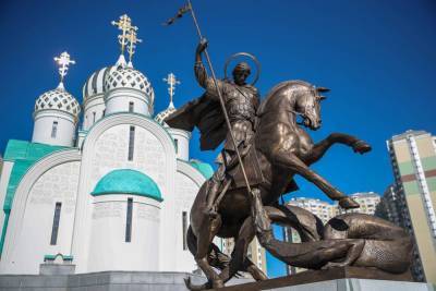 Губернатор Подмосковья открыл памятник Георгию Победоносцу
