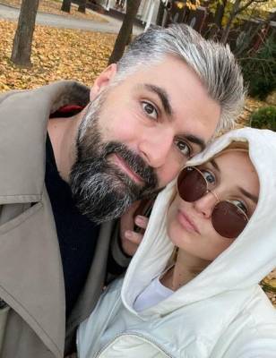 Муж Полины Гагариной Дмитрий Исхаков на фоне слухов о разводе опубликовал совместное фото с женой