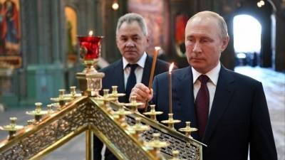 В память о страшной войне: Путин посетил главный храм Вооруженных сил России