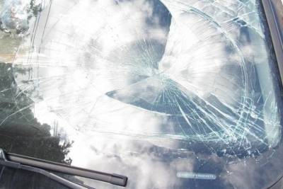 Водитель VW Passat сбил мужчину на пешеходном переходе в Чебоксарах