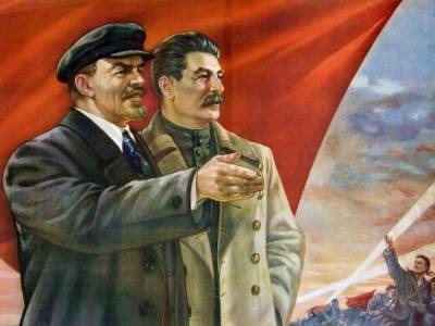 Москвич погиб, вешая портрет Сталина