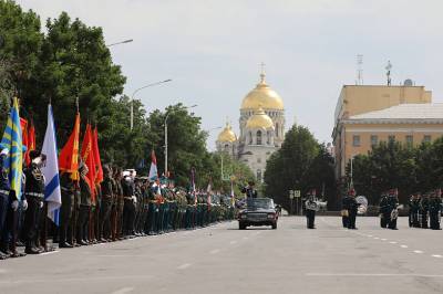 Танки в центре города: в Новочеркасске прошла генеральная репетиция парада Победы