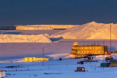 На российской станции в Антарктиде произошел масштабный пожар