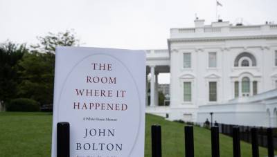 Книга мемуаров Джона Болтона: почему так сильно огорчился Дональд Трамп