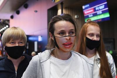 Москвичам рассказали о распознающих лица в масках камерах