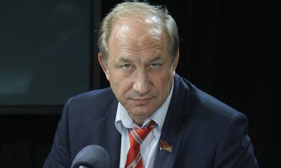 Депутат Рашкин сравнил розыгрыш призов на голосовании по поправкам с подкупом избирателей
