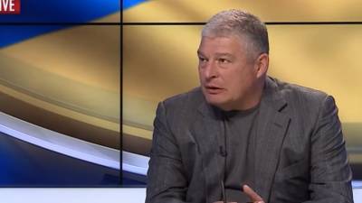 Экс-министр признал, что Украина проиграет в войне с Россией
