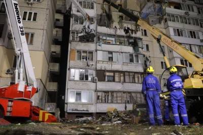 Взрыв в Киеве: под завалами нашли тело пятого погибшего