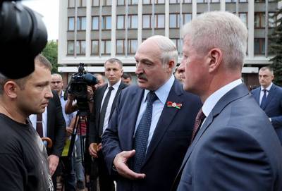 Лукашенко — брестчанам: я не «вусаты таракан», а действующий президент