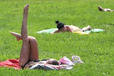 Россиян предупредили об аномальной жаре в конце недели