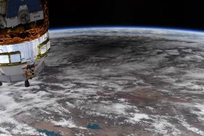 Гигантская тень на Земле: в NASA показали солнечное затмение из космоса