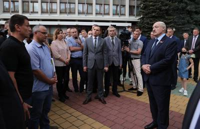 Лукашенко: Референдум по аккумуляторному заводу в Бресте проведем!