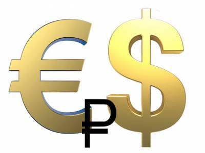 Рубль в ходе торгов укрепляется к доллару и евро