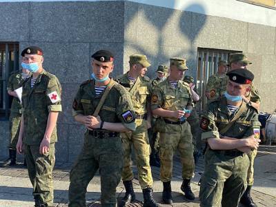 В Великом Новгороде отменен военный парад в центре города