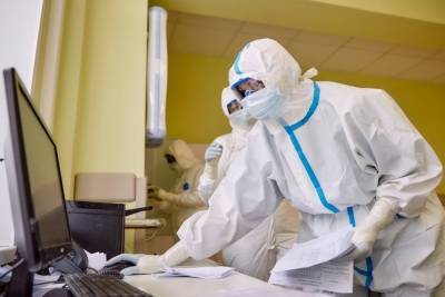 Медики Тверской области получили доплату за работу в условиях пандемии за два месяца