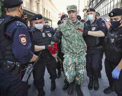 В Москве задержали больше 130 сторонников фигурантов дела «Сети»