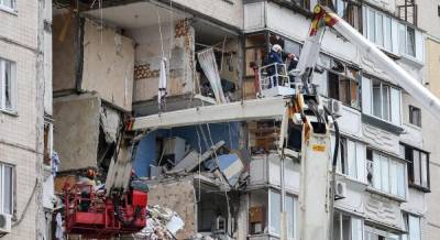 Под завалами разрушенного дома на Позняках в Киеве погибших больше нет - ГСЧС