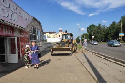 Псковичи пожаловались на несоблюдение безопасности во время ремонта дорог