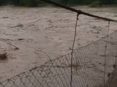 В Карпатах сделали запись мощного потока на реке Черемош
