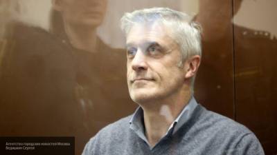 Суд отказался смягчить условия домашнего ареста онкобольного Майкла Калви