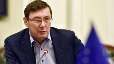 Это привет с Банковой оппозиции - Луценко прокомментировал подозрение Омеляну