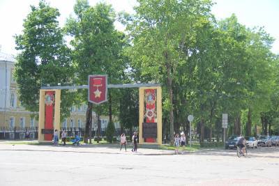 В Смоленске назвали сквер именем Ивана Клименко