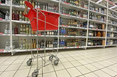 Власти регионов решат, рядом с какими больницами можно будет продавать алкоголь