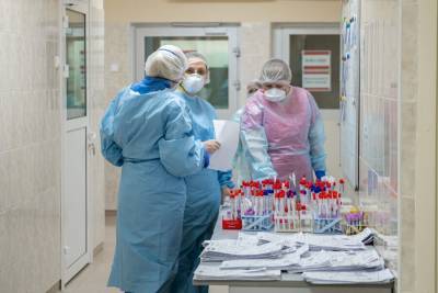 Количество случаев коронавируса в России продолжает снижаться – Мишустин