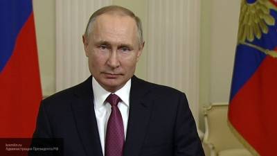 Путин пообещал собрать всю силу России в кулак для борьбы с коронавирусом в регионах