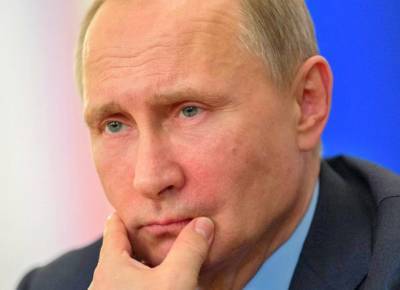 Путин поблагодарил россиян за достойное прохождение пика эпидемии COVID-19