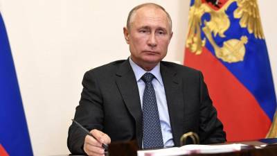 Путин назвал помощь россиянам основной задачей в условиях пандемии