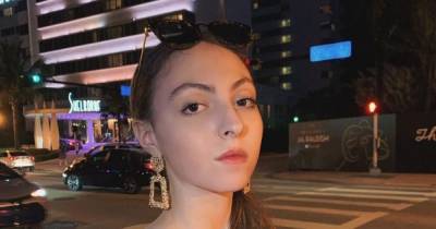 15-летняя дочь Оли Поляковой в платье с глубоким декольте сразила юзеров