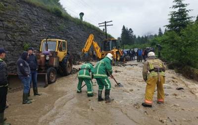 На Прикарпатье дали первую оценку ущерба от паводка