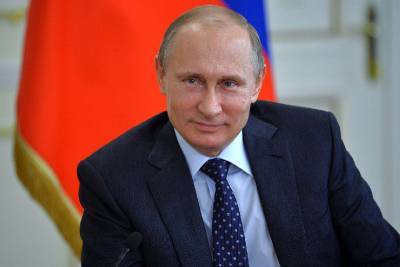 Президент продлил выплаты детских пособий для россиян