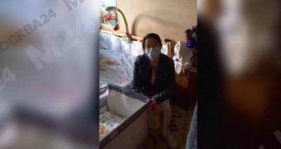 Телеканал Москва 24 показал кадры из квартиры, где нашли младенцев