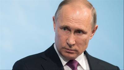 Владимир Путин поручил повысить налоги на богатых