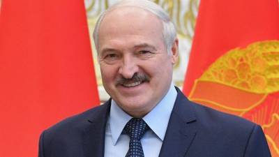 Лукашенко с сыновьями вылетел в Россию