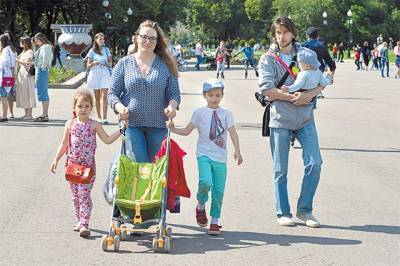 Путин подписал указ о дополнительных выплатах семьям с детьми до 16 лет