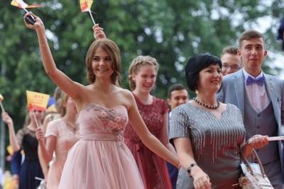 Из-за коронавируса в Башкирии перенесут празднование выпускного