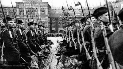 Историк Михайлов рассказал об изготовлении формы на Парад Победы в 1945 году