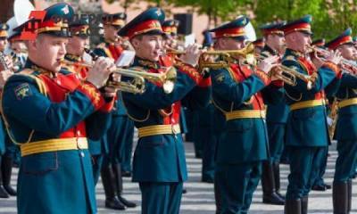 На улицах Красноярска в исполнении оркестров прозвучат композиции военных лет