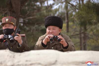 Ким Чен Ын отложил план военных действий против Южной Кореи